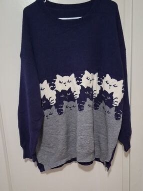 Navy & Gray Cat-Pattern Crewneck Sweater